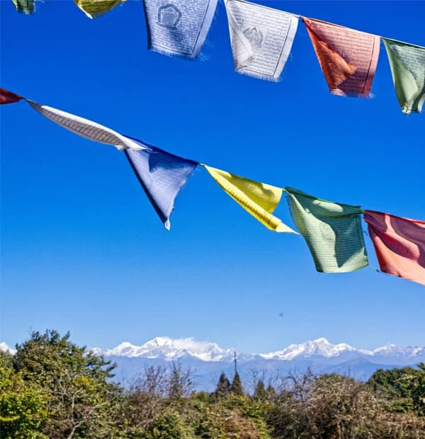 Valleys Meet with Horizon and lifes with Devotion