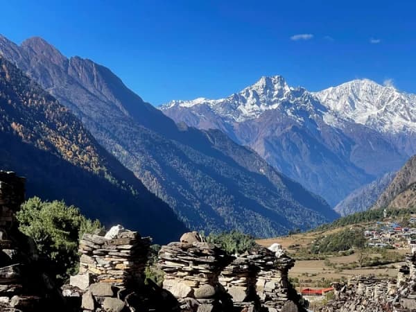 Chekamparo Tsum Valley Village